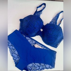 Victoria’s Secret 38D Large Bra Set Blue Floral Lace